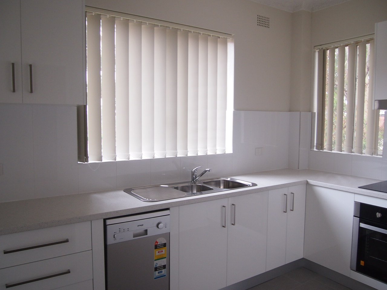 6/1a Rosa Street OATLEY 4