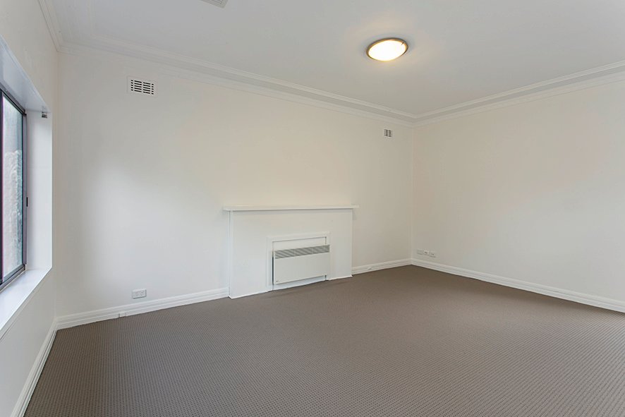 Gallery: 61A Swan Walk