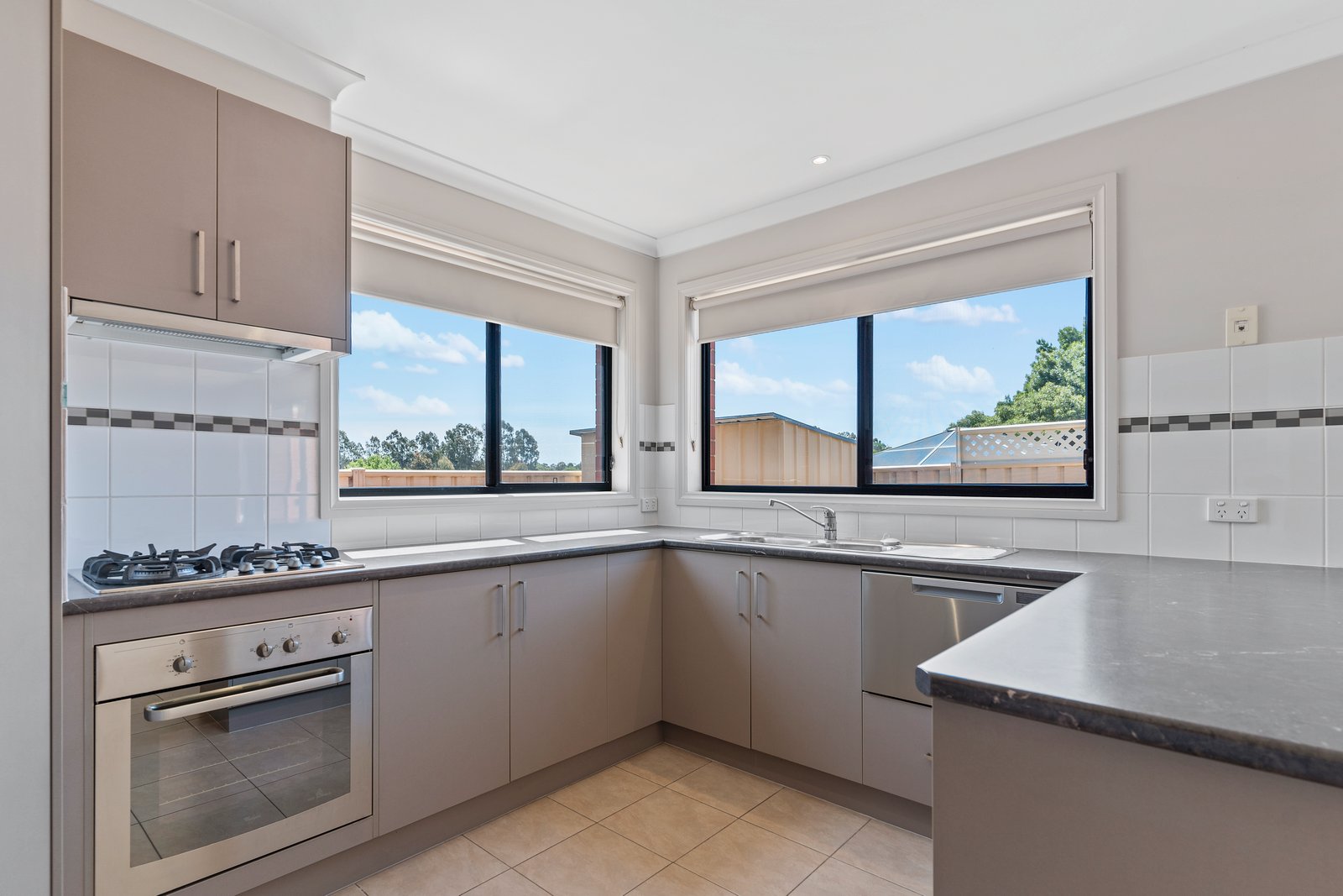 61B Raglan Street WHITE HILLS 3