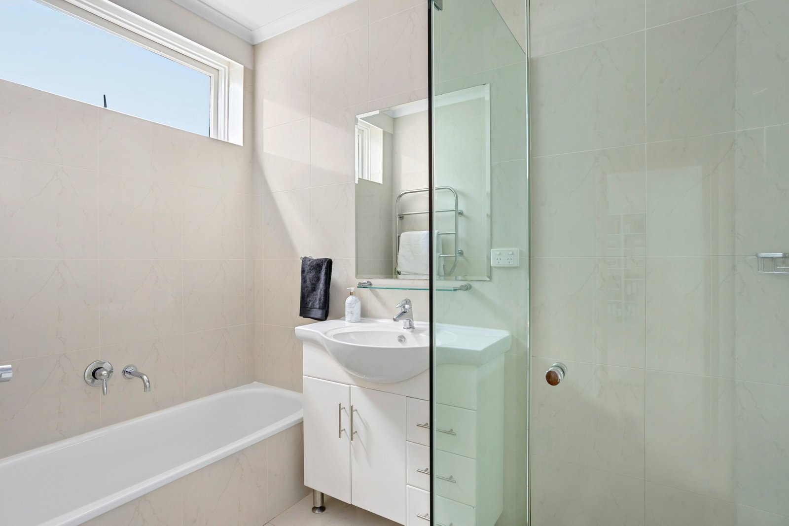 Real Estate and Property in 6/2-4 Marlborough Street, Caulfield North, VIC