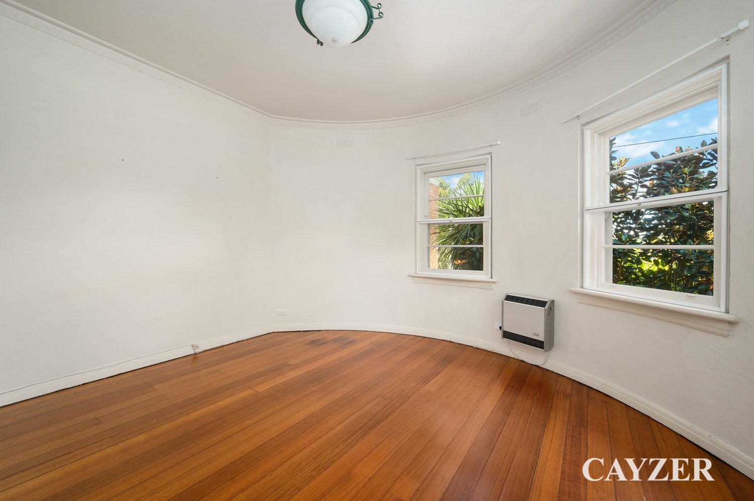 Gallery: 6/2-4 Park Street