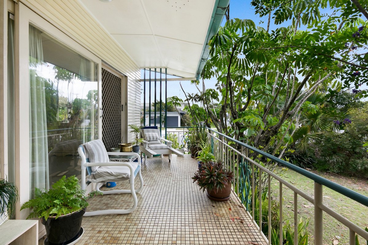 62 Albion Avenue MIAMI 7