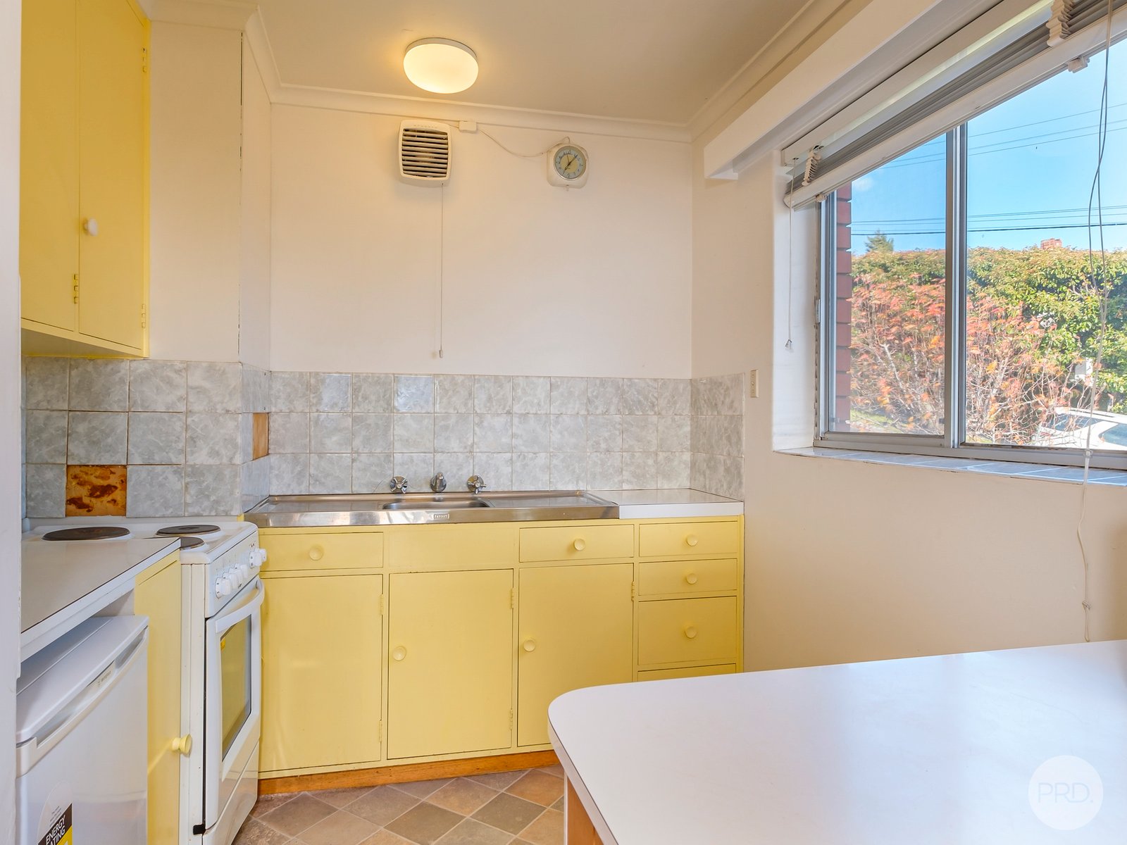 6/2 Alt-na-craig Avenue MOUNT STUART 9
