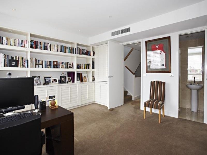 Gallery: 62 Ashworth Street