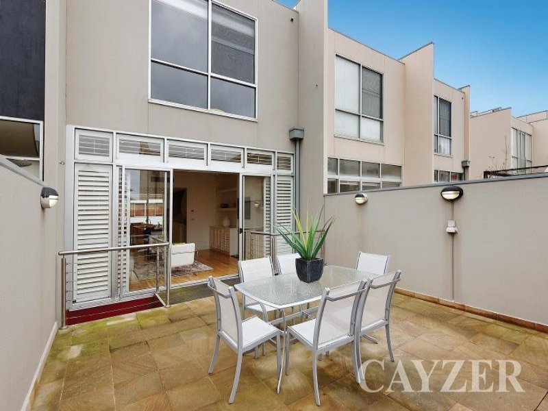 Gallery: 62 Ashworth Street