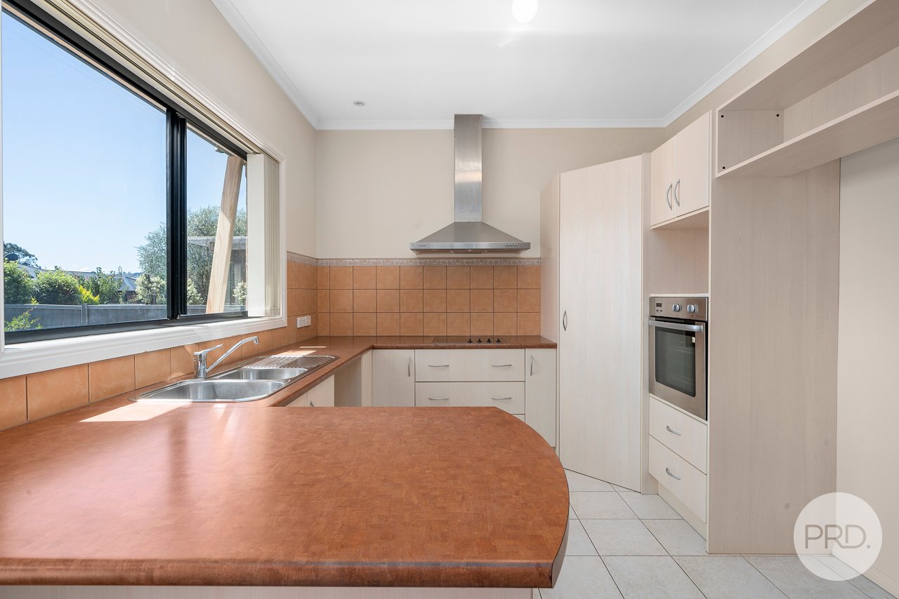62 Beach Road MARGATE 4