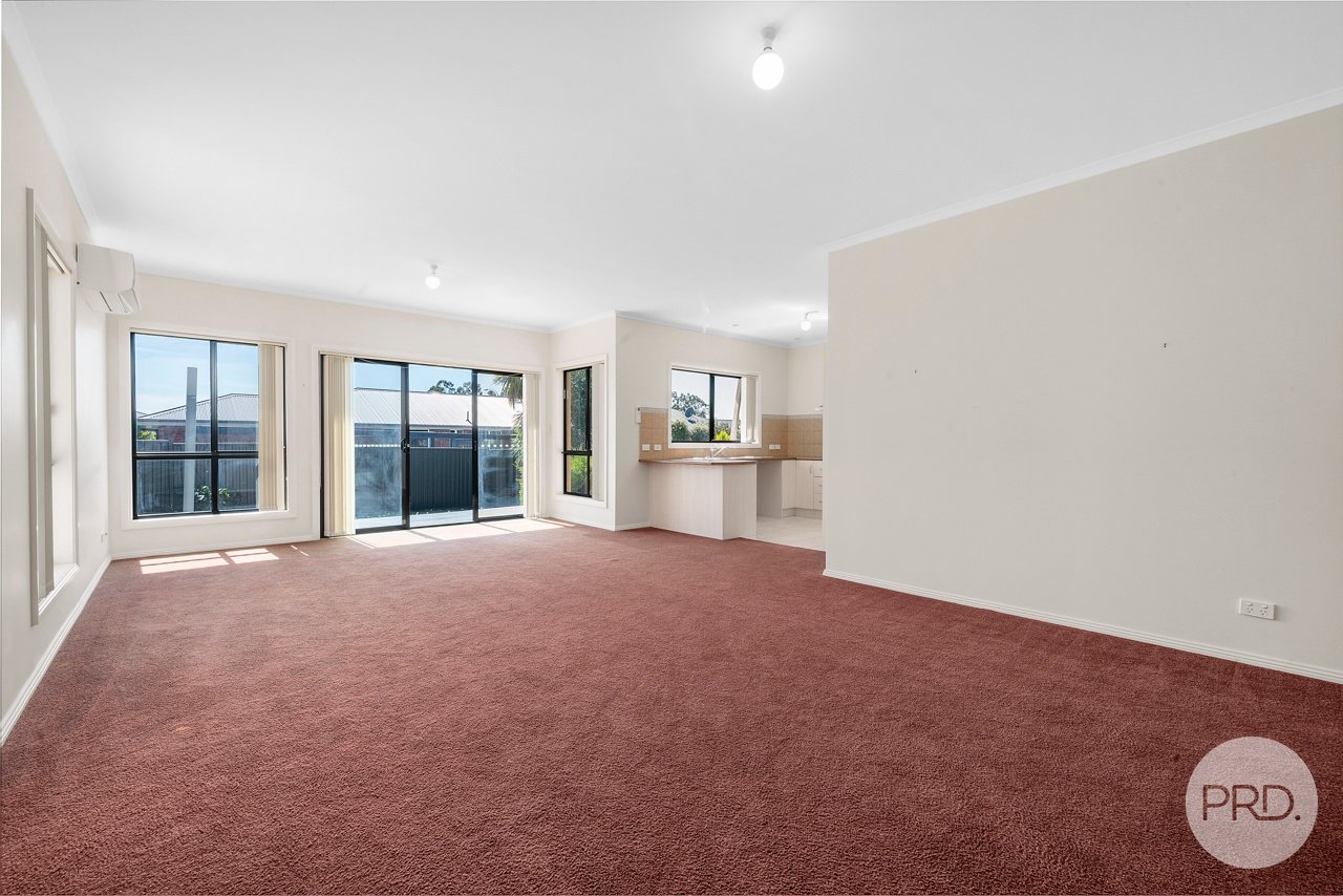 62 Beach Road MARGATE 10