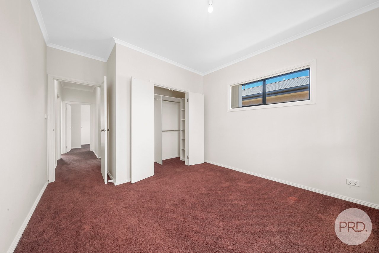 62 Beach Road MARGATE 16