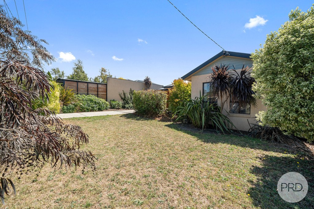 62 Beach Road MARGATE 17