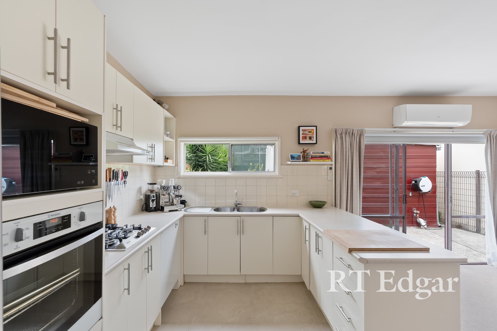 Real Estate and Property in 62 Beaconsfield Parade, Northcote, VIC