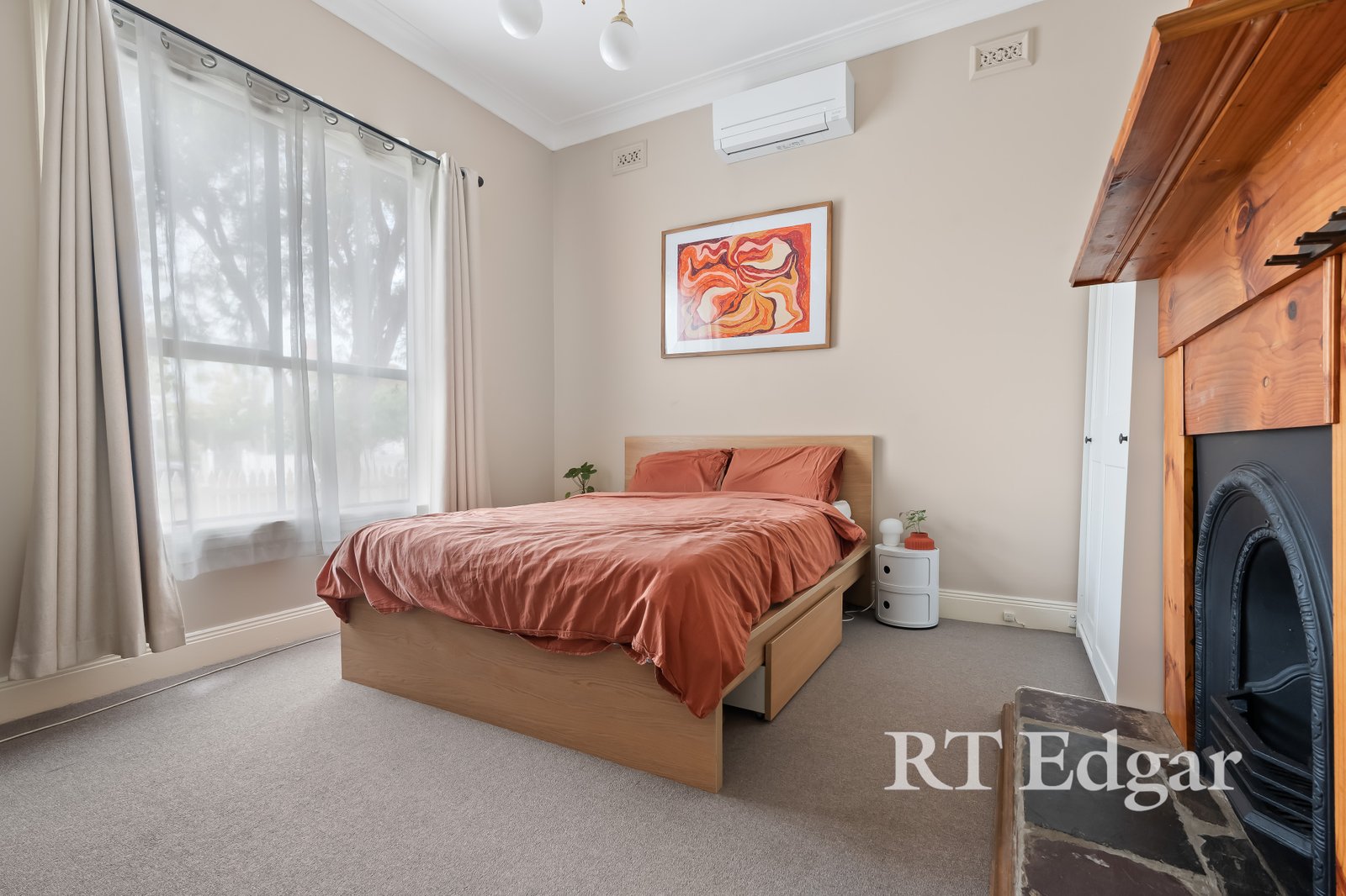 Real Estate and Property in 62 Beaconsfield Parade, Northcote, VIC