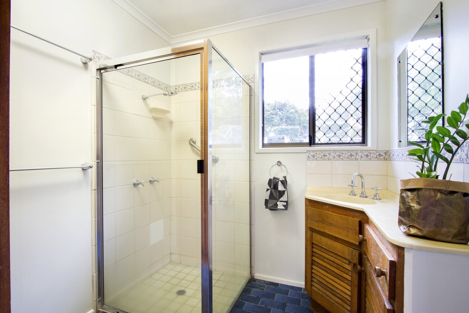 62 Bennett Road STRATHDICKIE 16