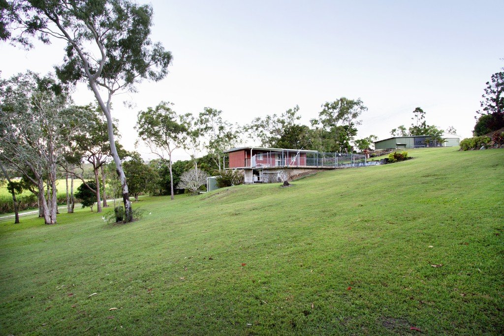 62 Bennett Road STRATHDICKIE 26