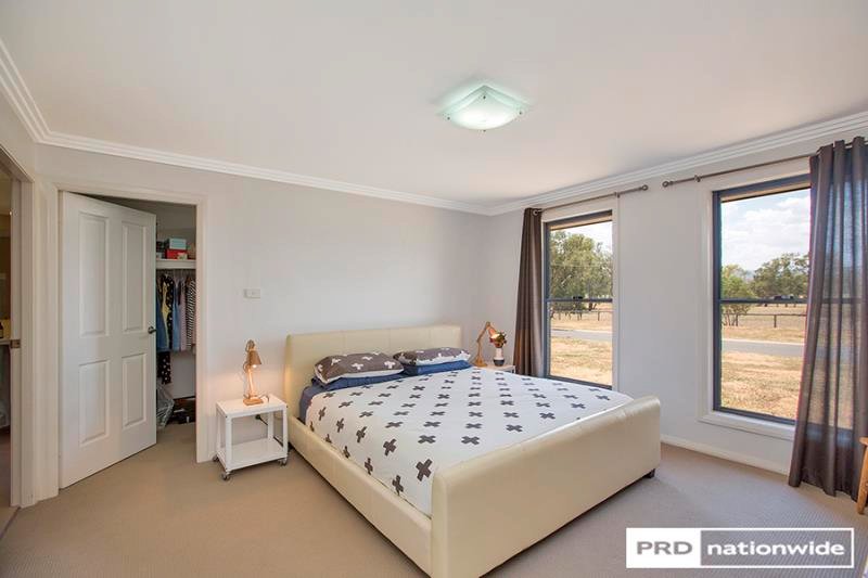 62 Campbell Road TAMWORTH 4
