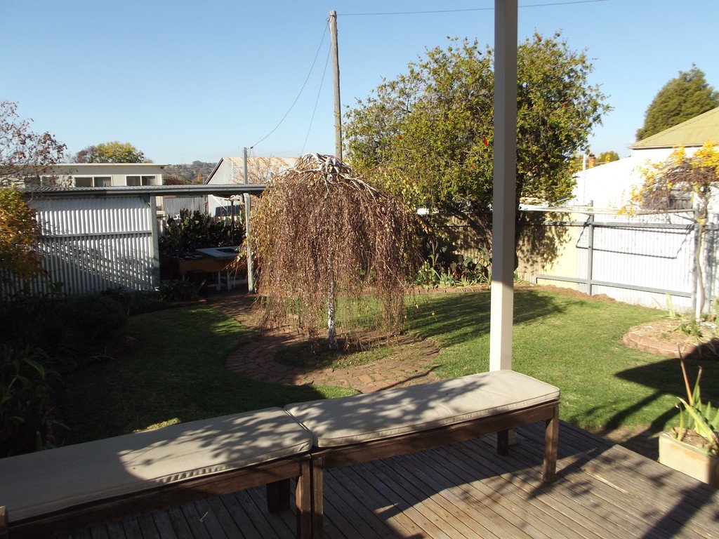 62 Capper Street TUMUT 5