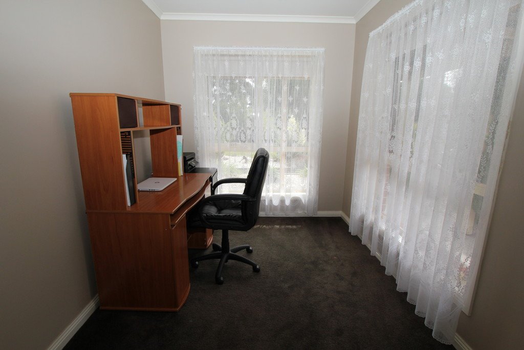 62 Careys Road SCARSDALE 14