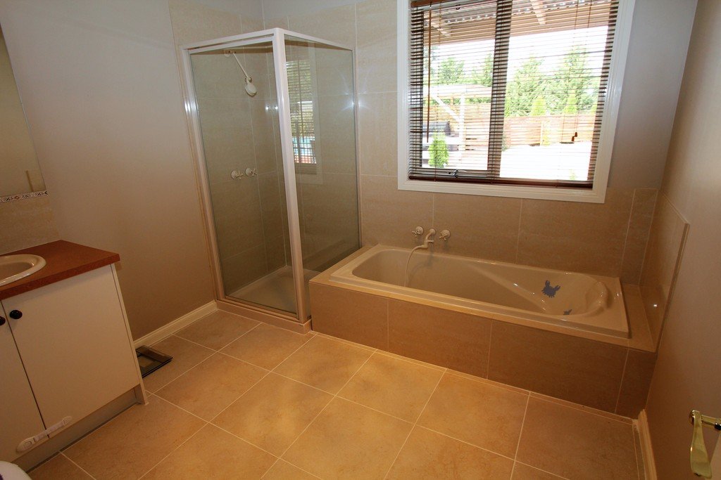 62 Careys Road SCARSDALE 15