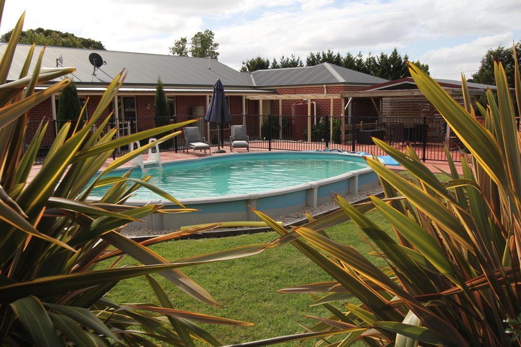 62 Careys Road SCARSDALE 16