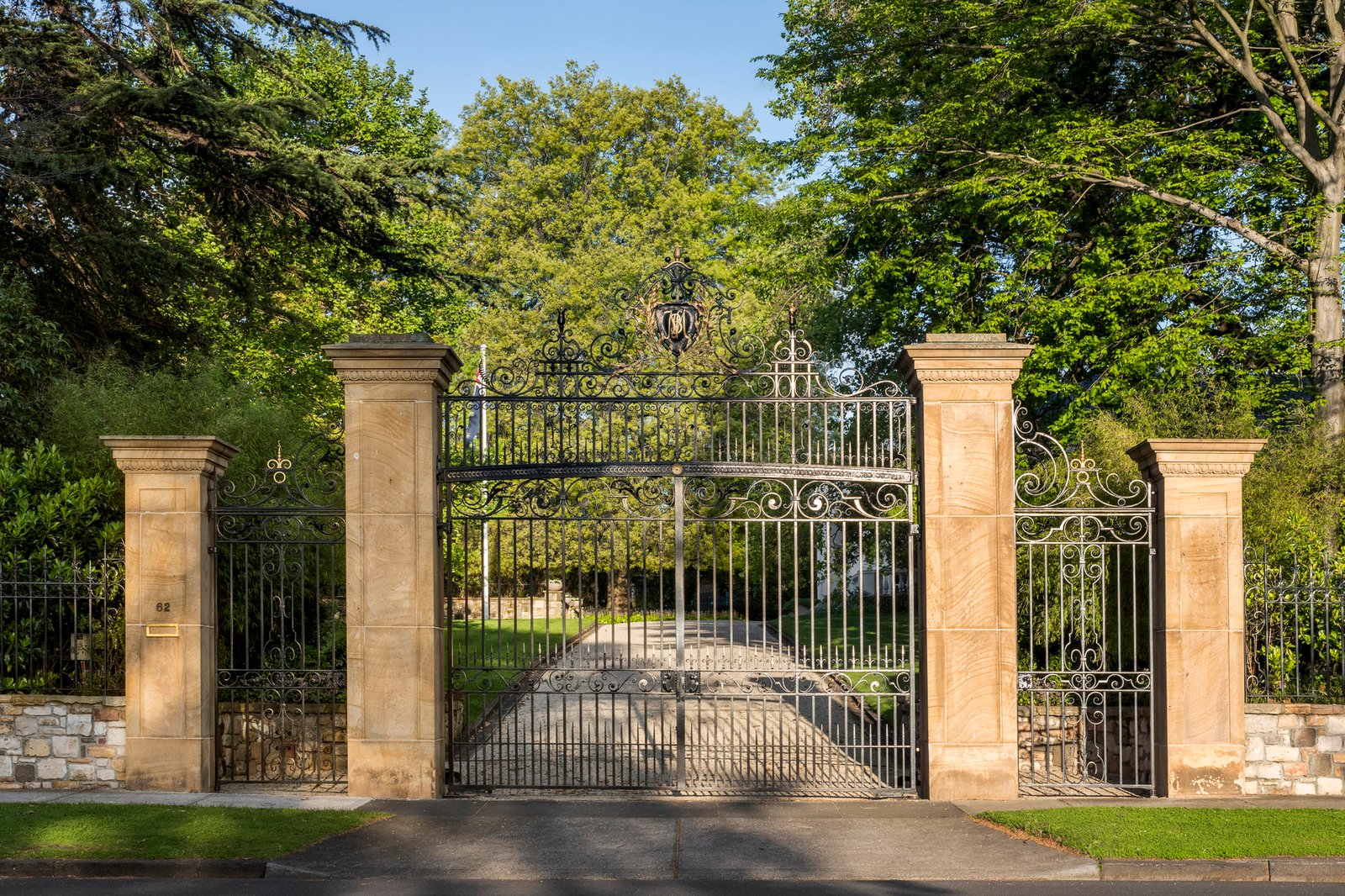 62 Clendon Road, Toorak, 3142