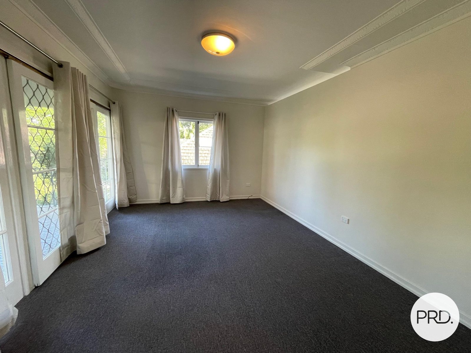 62 Cooksley Street HAMILTON 4