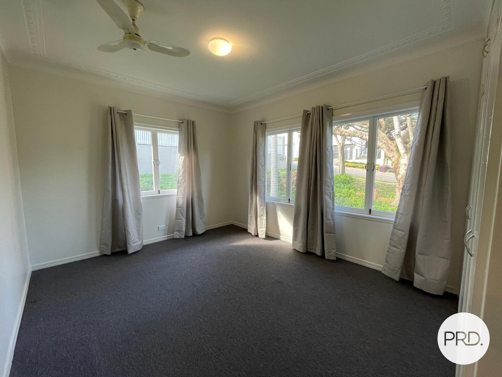 62 Cooksley Street HAMILTON 11