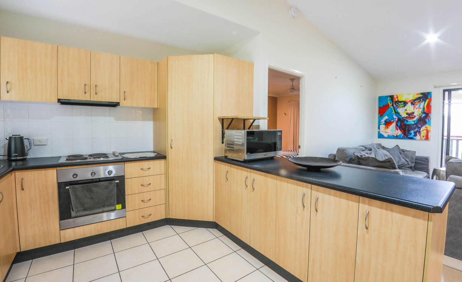 62 Country Road CANNONVALE 2