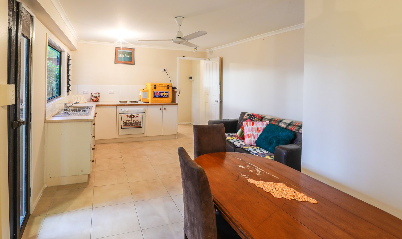 62 Country Road CANNONVALE 13