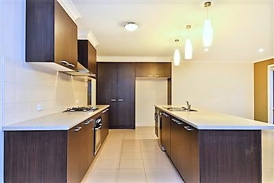 Gallery: 62 Curtain Drive