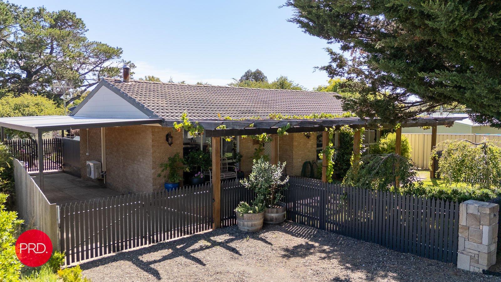 62 Duralla Street BUNGENDORE 1