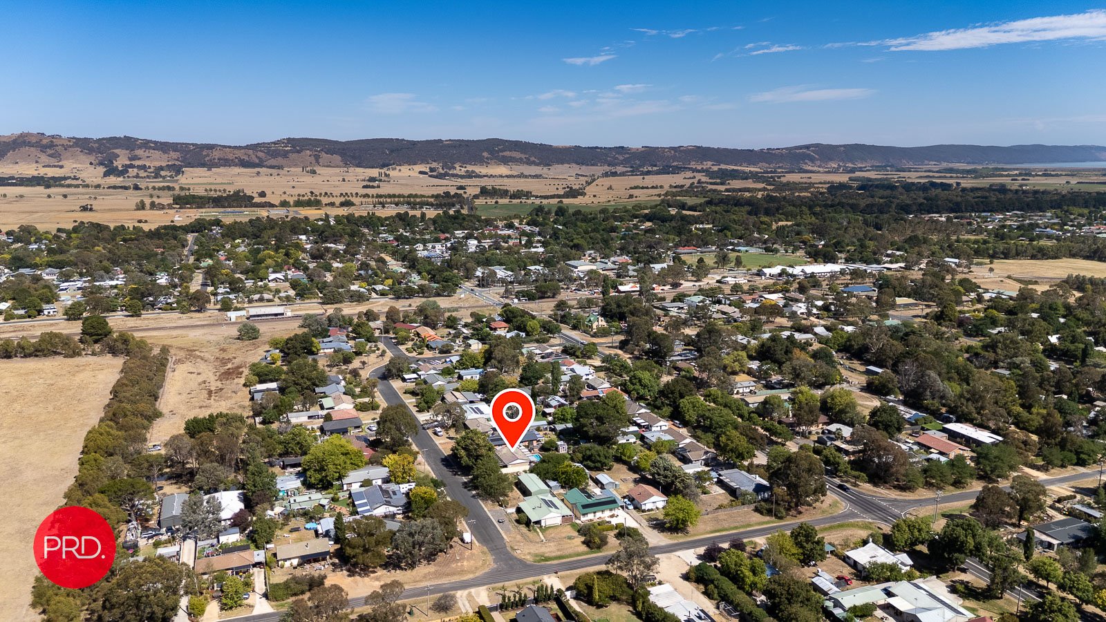 62 Duralla Street BUNGENDORE 23