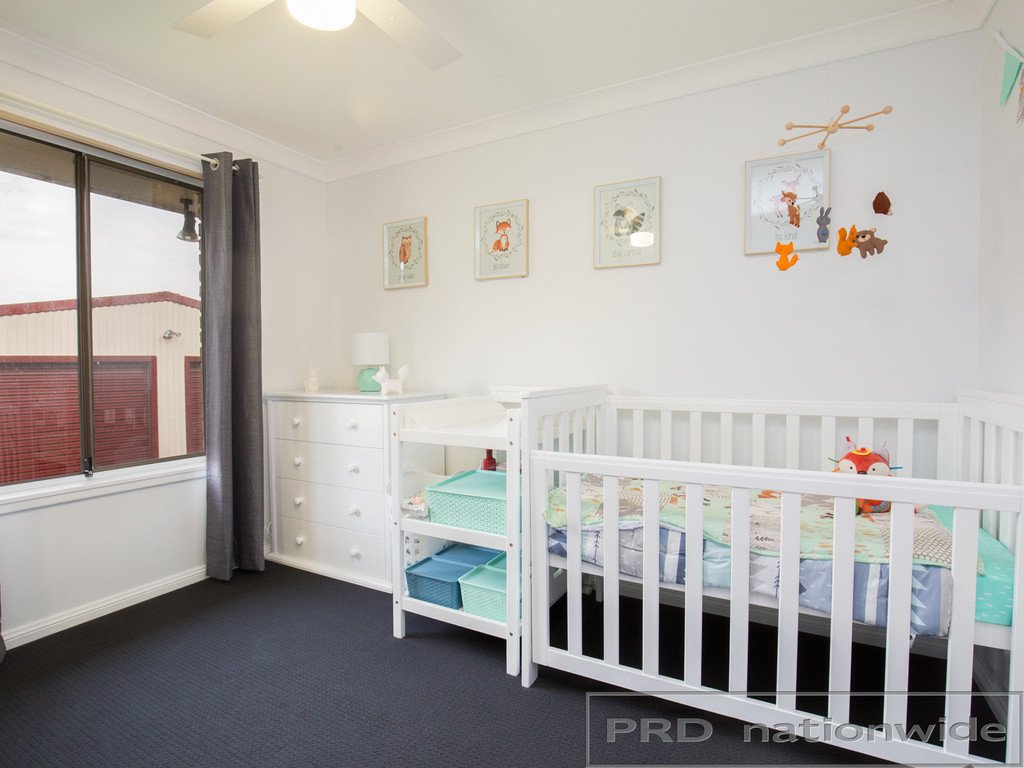 62 Evelyn Crescent THORNTON 10