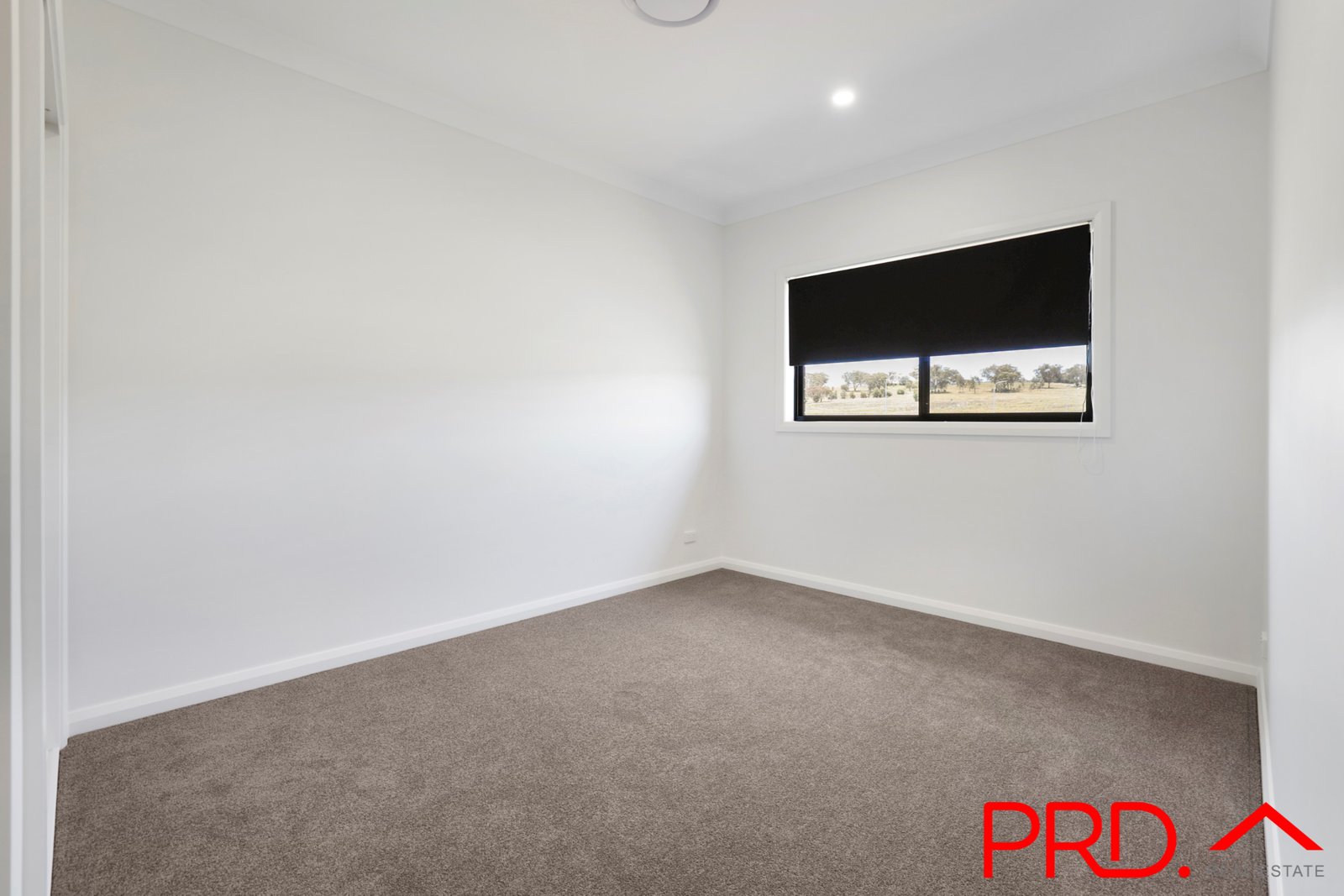 62 Evesham Circuit TAMWORTH 18