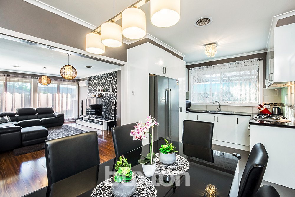 Gallery: 62 Fidge Crescent