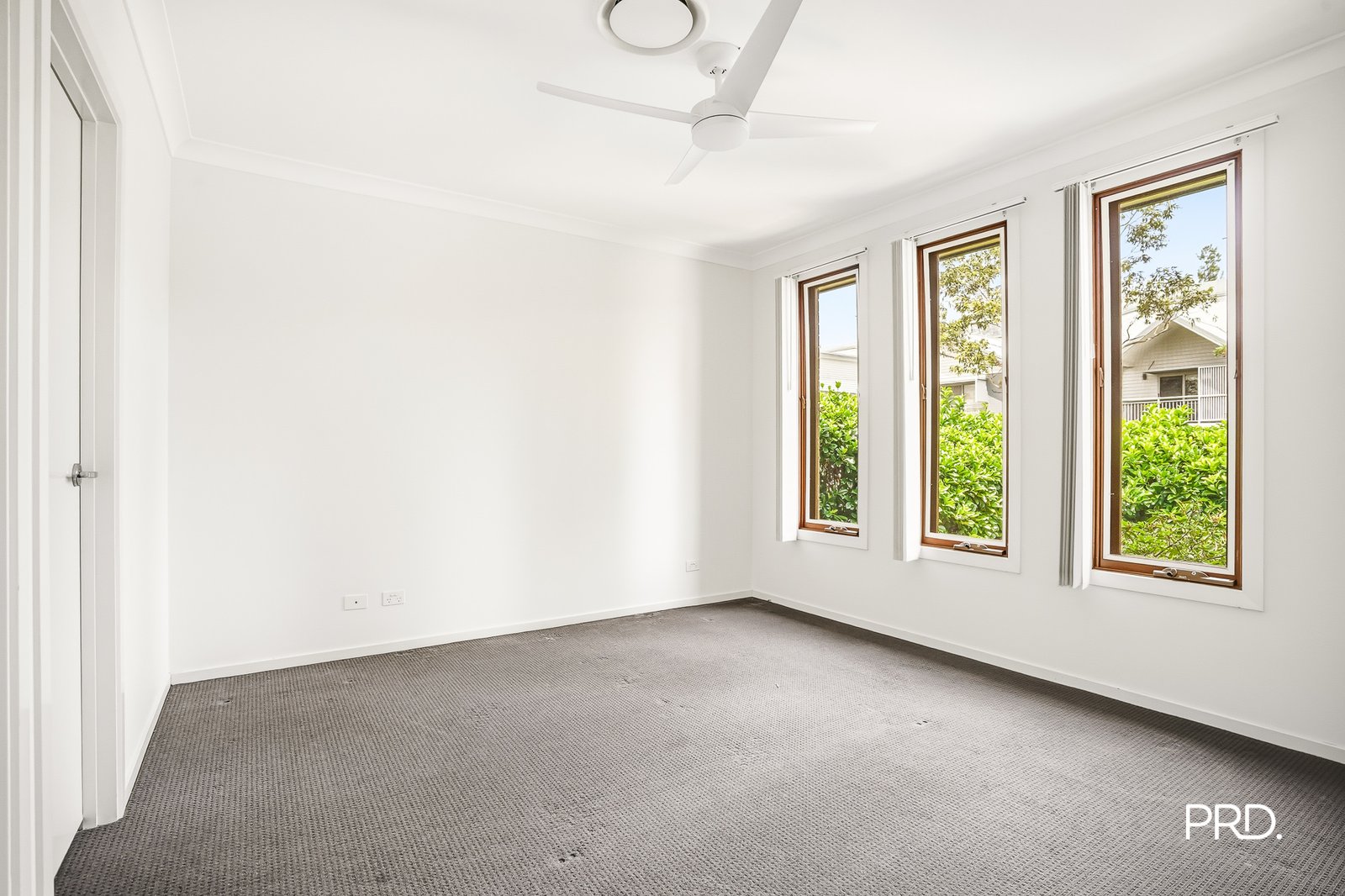 62 Gannet Dr  Cranebrook 5