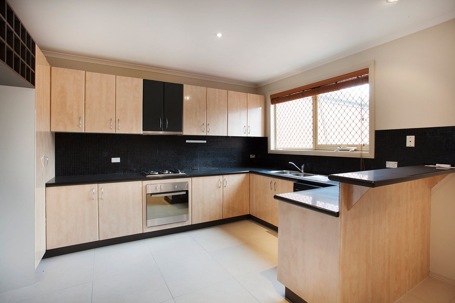 Gallery: 6/2 Genoa Street
