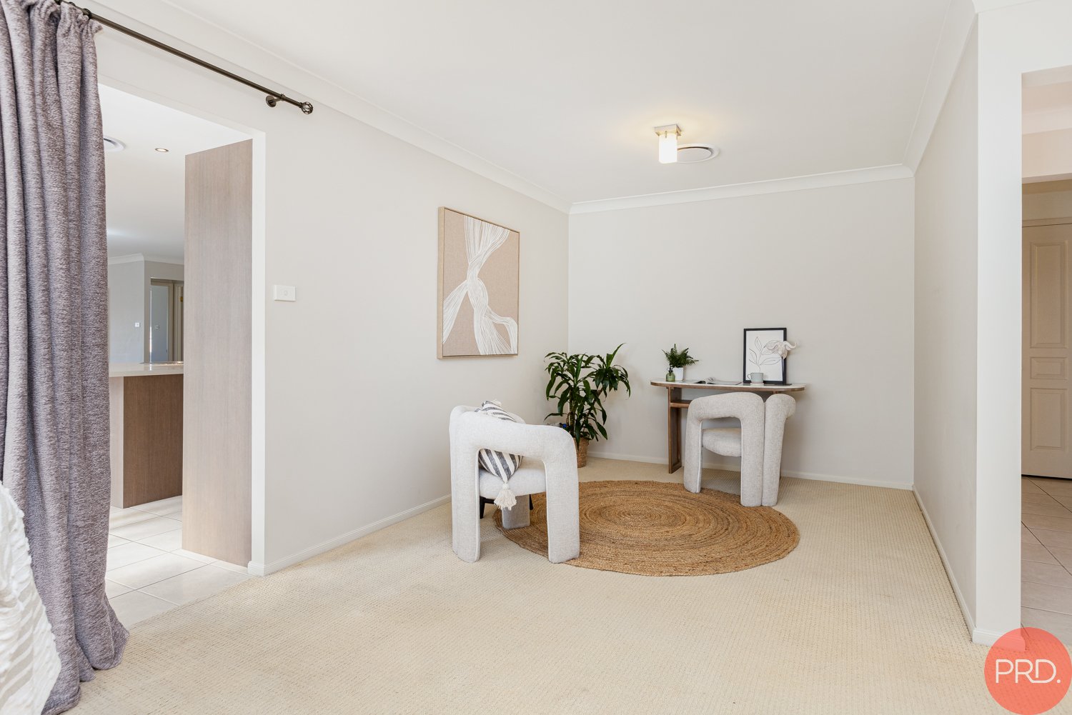 62 Golden Wattle Crescent THORNTON 25