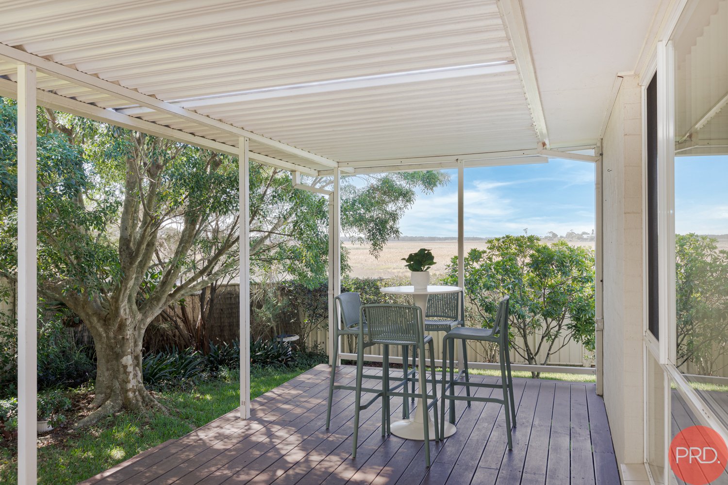 62 Golden Wattle Crescent THORNTON 32
