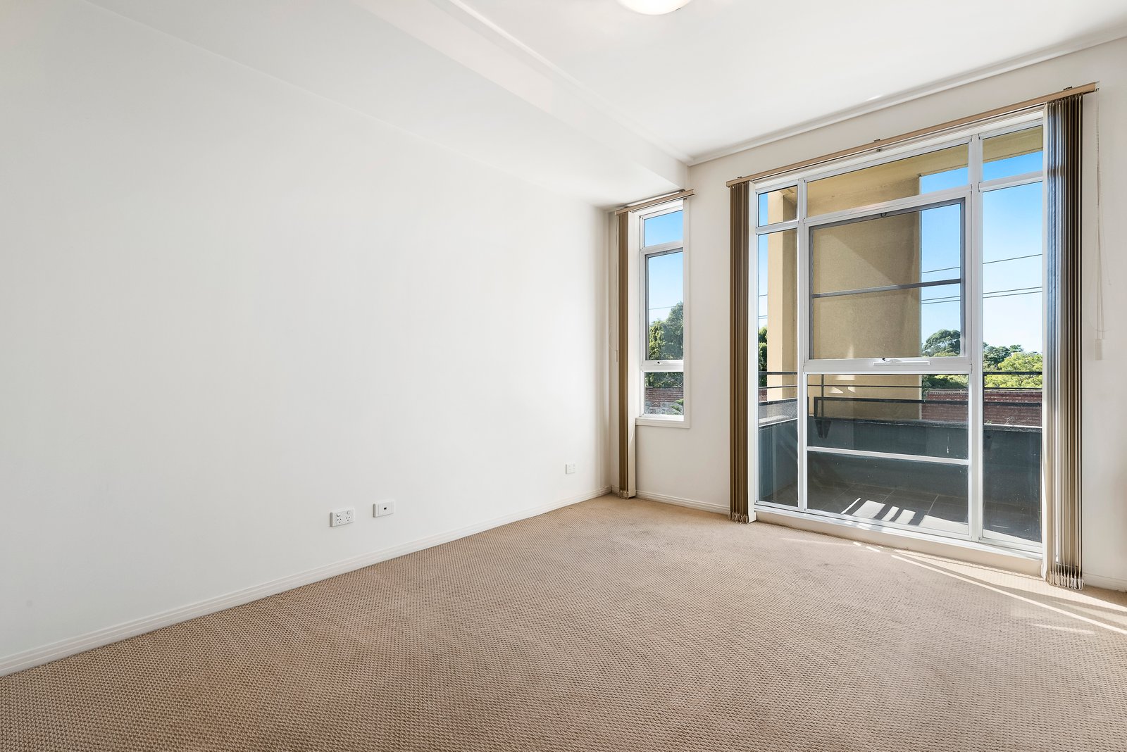Gallery: 6/2 Graham Street