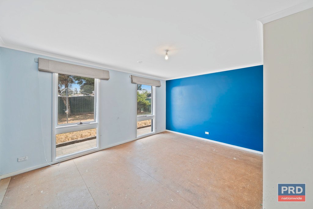 62 Happy Valley Road LONG GULLY 5