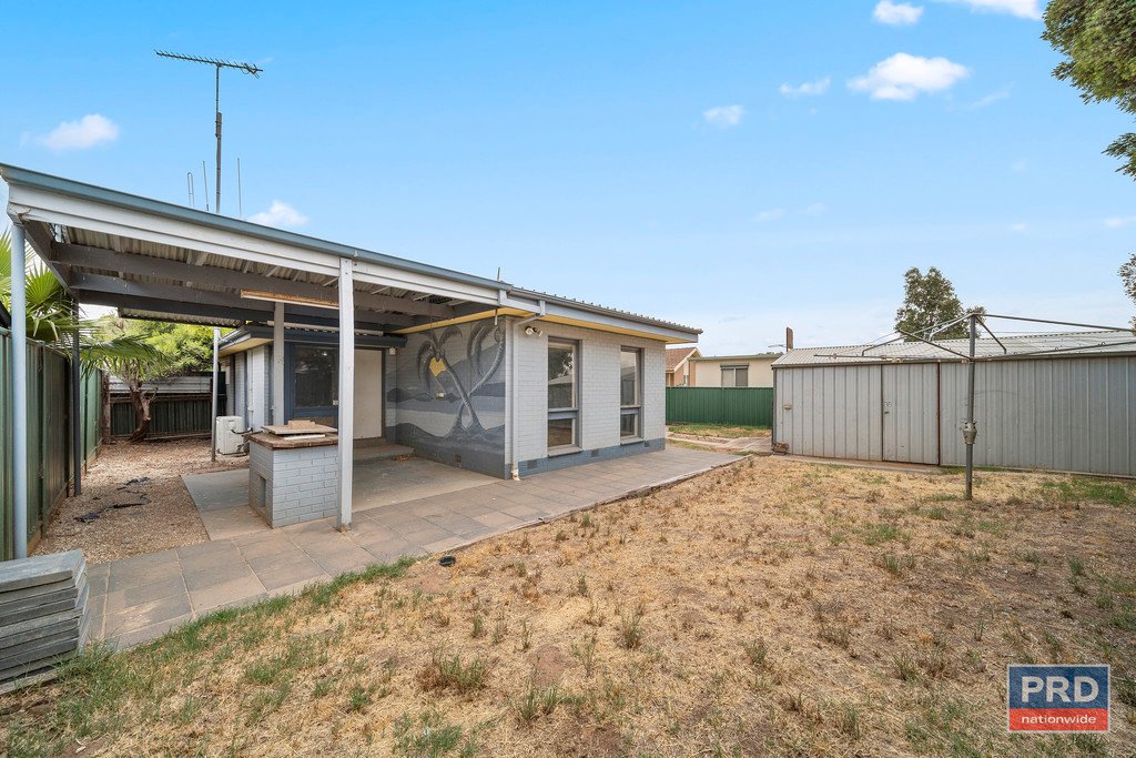 62 Happy Valley Road LONG GULLY 9