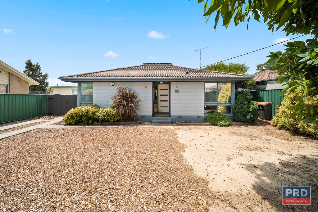 62 Happy Valley Road LONG GULLY 12