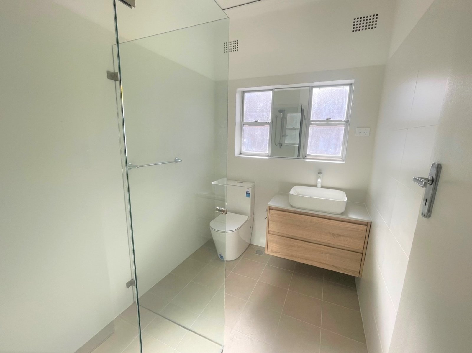 62 Harslett Crescent BEVERLEY PARK 5