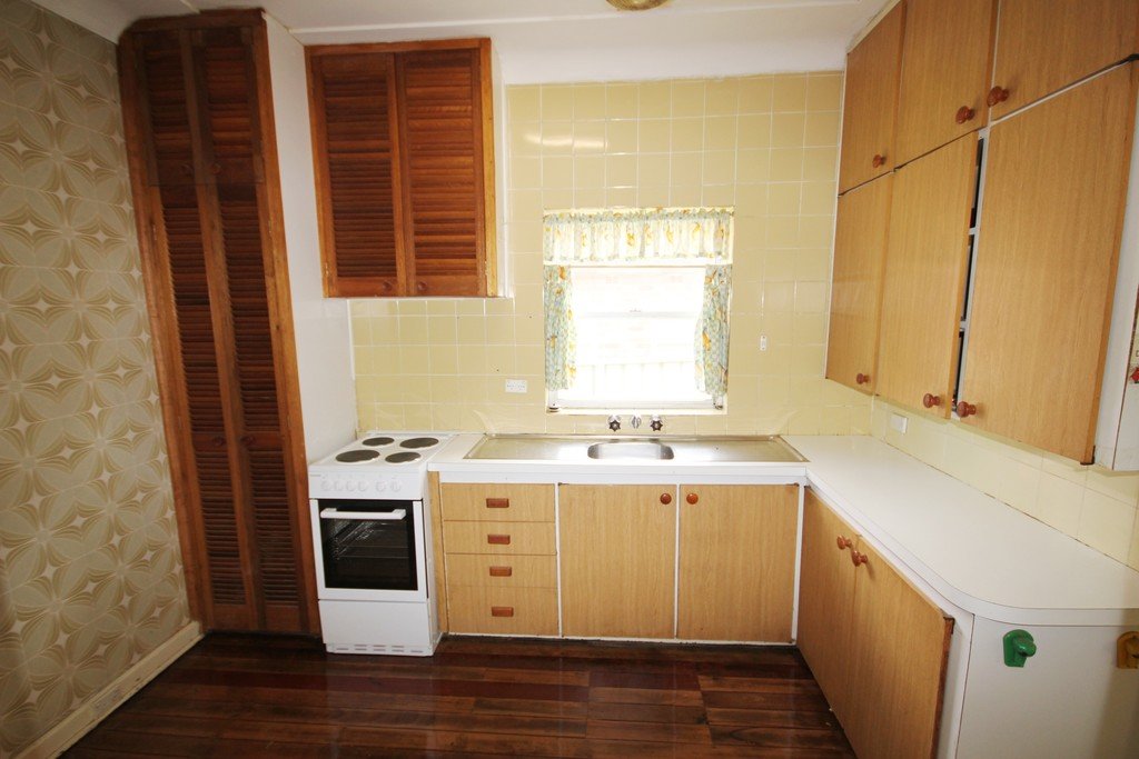 62 Harslett Crescent BEVERLEY PARK 2