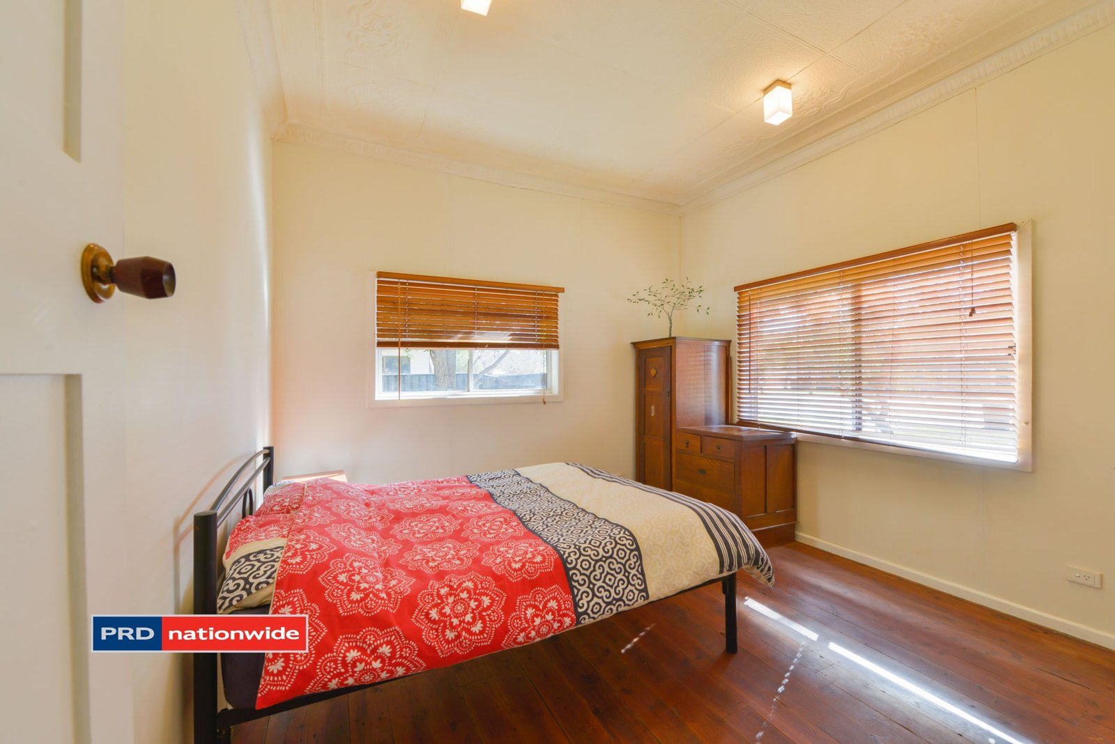 62 Henry Street QUIRINDI 4