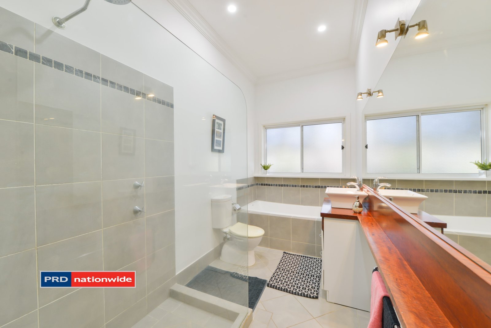 62 Henry Street QUIRINDI 5