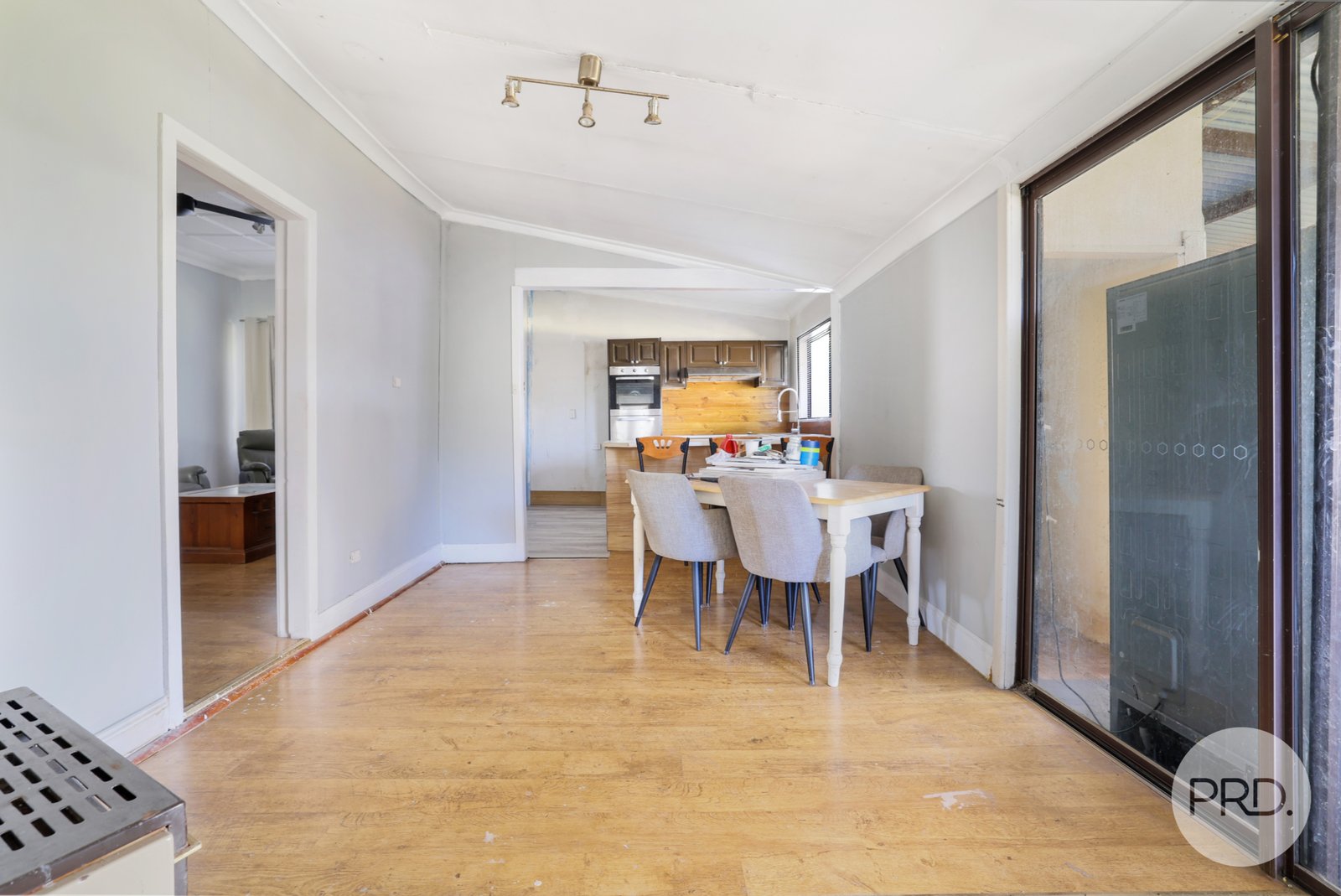 62 Henry Street QUIRINDI 11