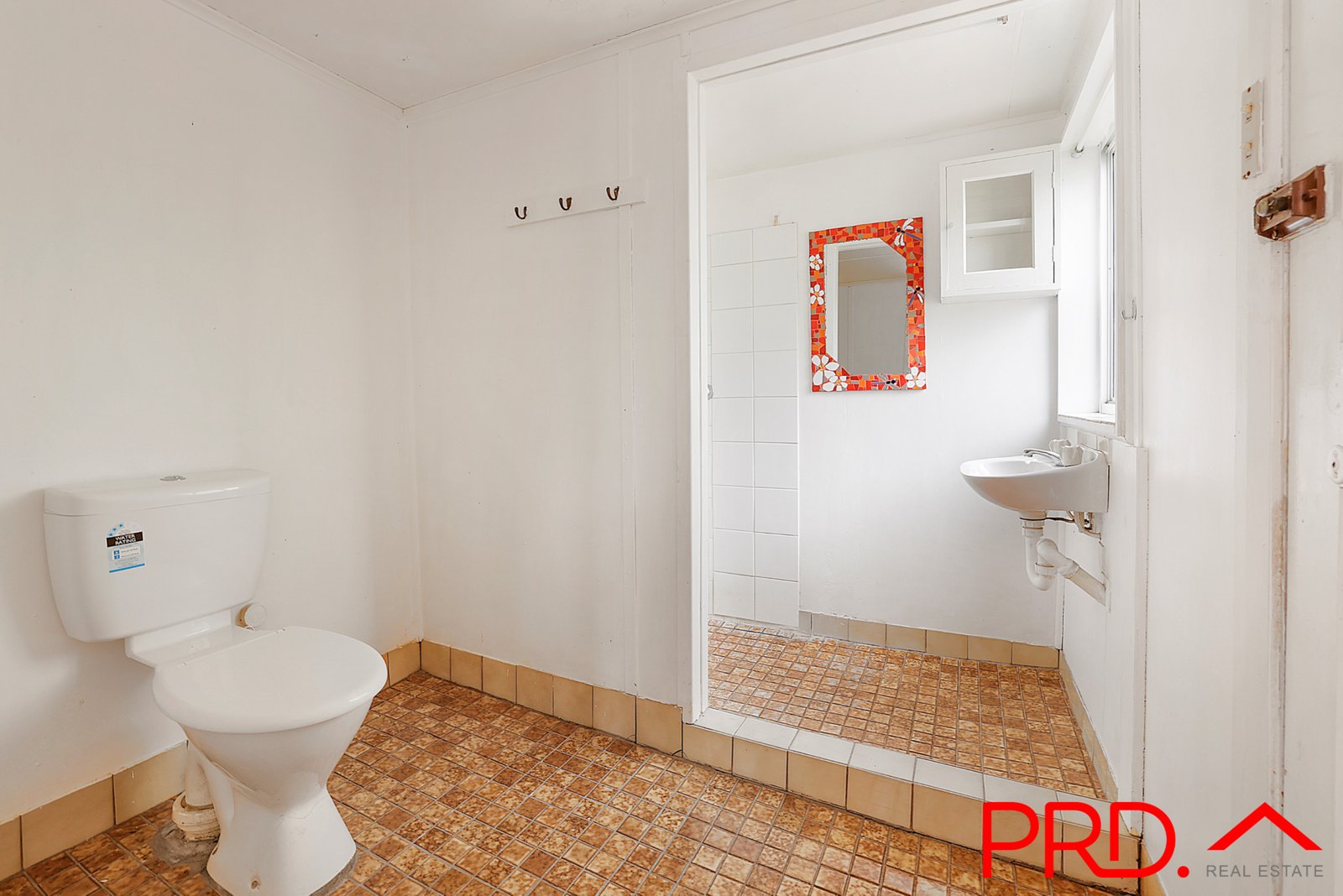 62 Hill Street TAMWORTH 18