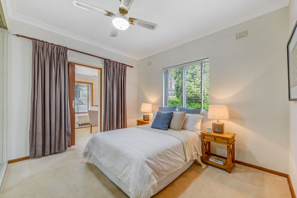 62 Hilton Avenue ROSELANDS 6