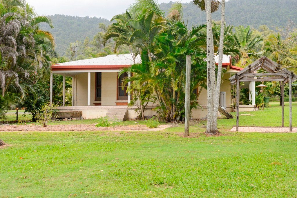 62 Jubilee Pocket Road JUBILEE POCKET 18