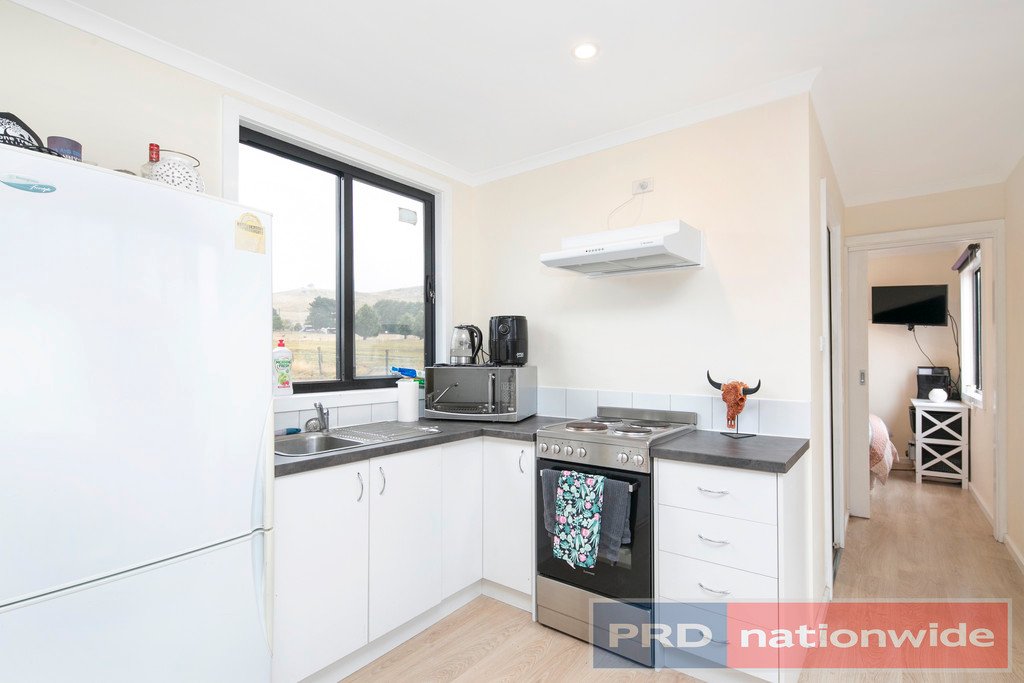 62 Kimberley Drive WAUBRA 5